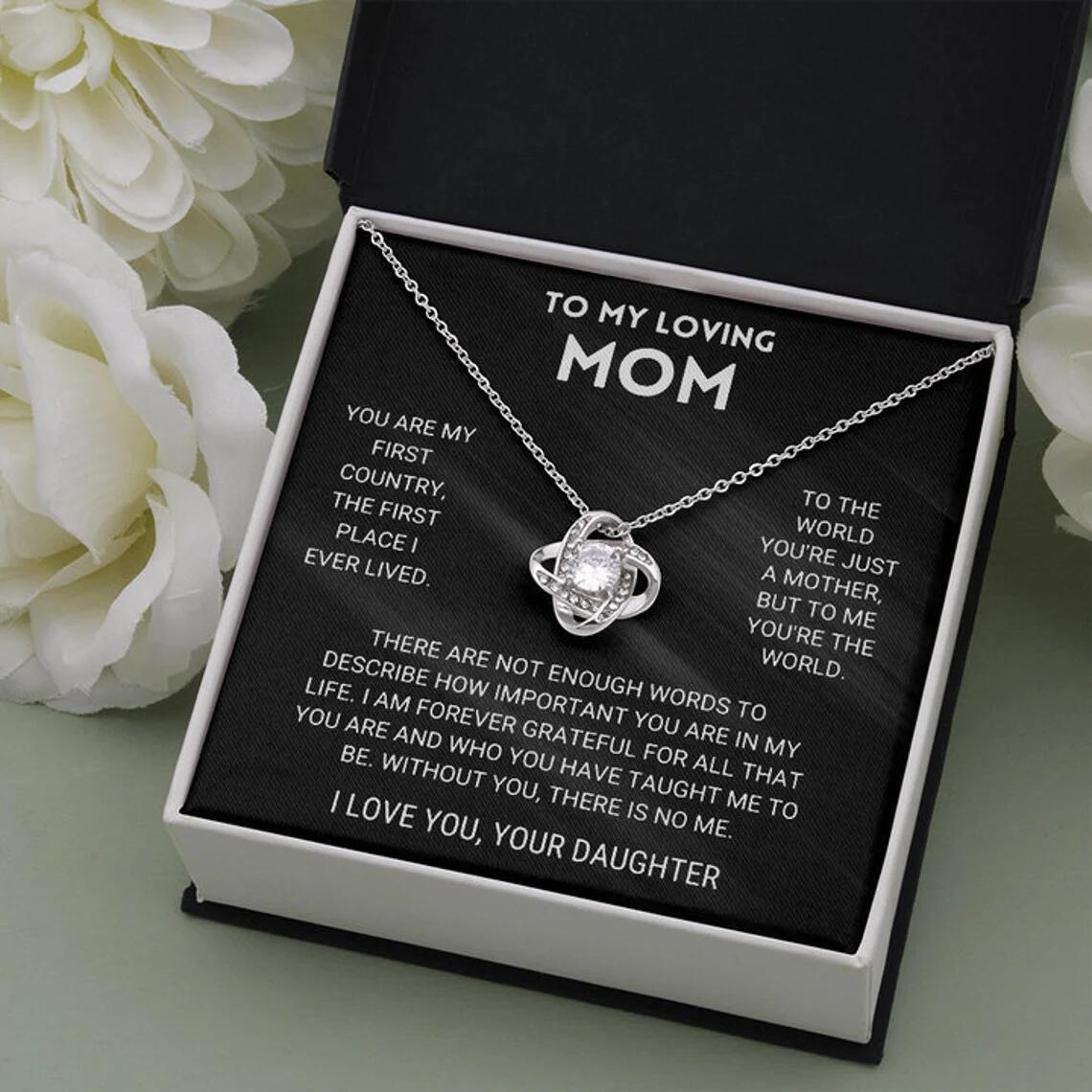 Eternal Heart Clover Necklace Mothers Day