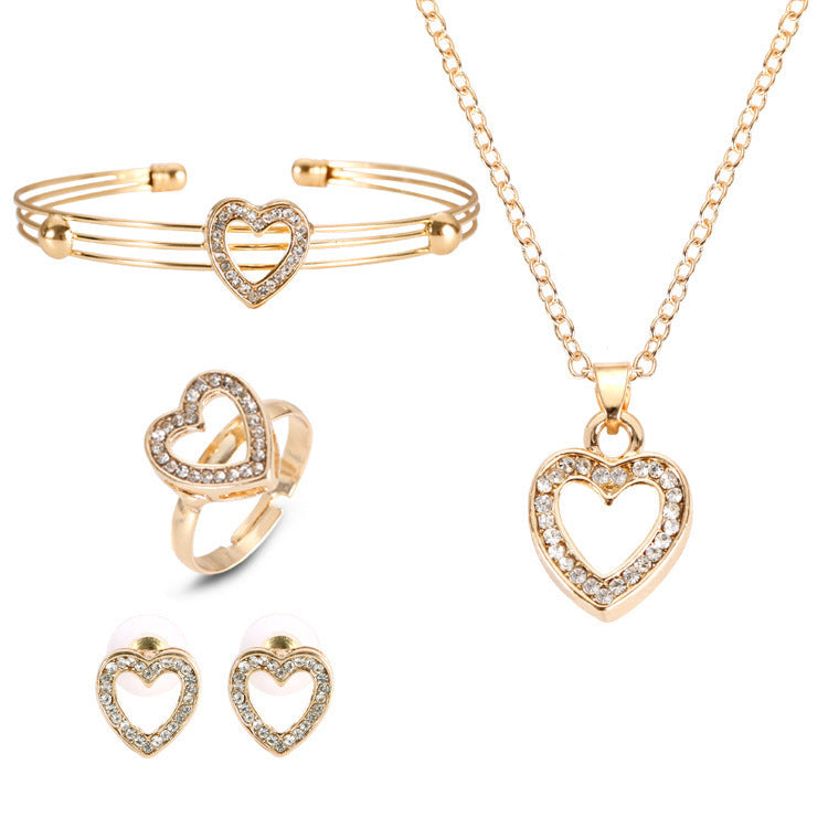 Love-themed jewelry set